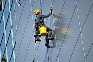 servicios-trabajo-vertical-fachada-renou-reformas-350x233